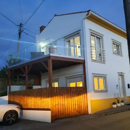 別荘 Sunflower Sea View With Magnificent Terrace In Serra Da Pescaria, - Portugal *