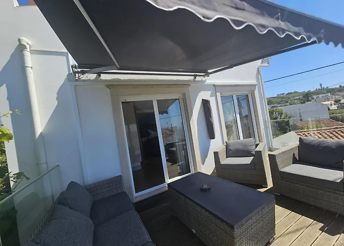 Vakantiehuis Sunflower Sea View With Magnificent Terrace In Serra Da Pescaria, - Portugal